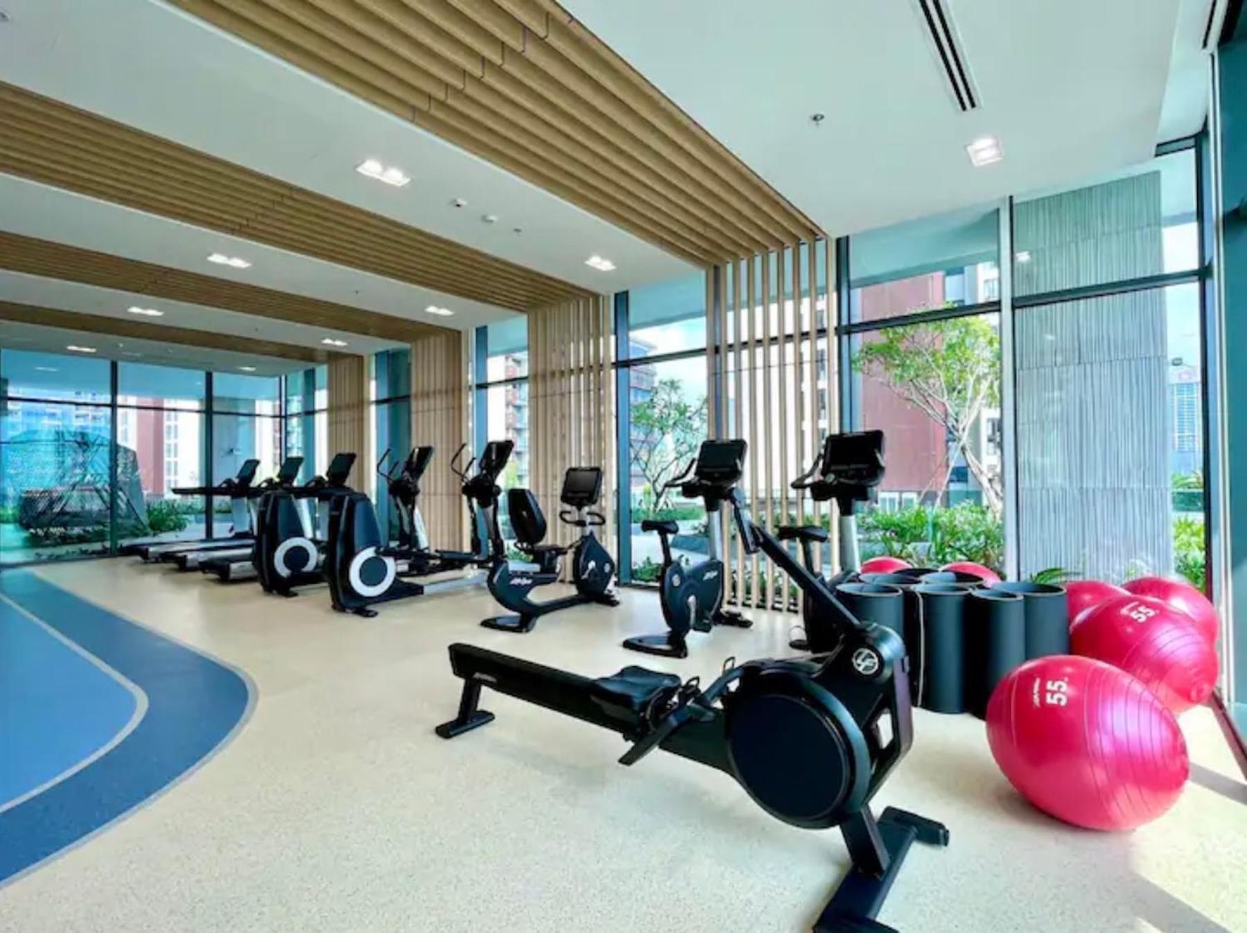 The Metropole -Complex "Opera, Crest, Galleria " -Free Pool-Gym-Sauna Room-Yoga Room Ho-Chi-Minh-Stadt Exterior foto