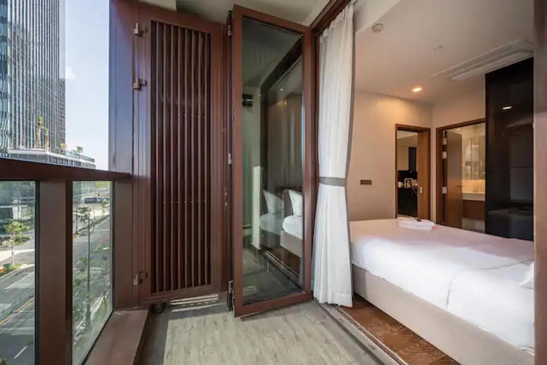 The Metropole -Complex "Opera, Crest, Galleria " -Free Pool-Gym-Sauna Room-Yoga Room Ho-Chi-Minh-Stadt Exterior foto